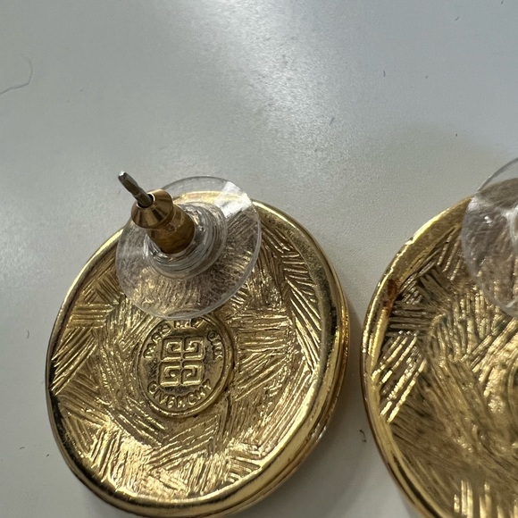 Givenchy vintage logo rare pierced earrings - Picture 9 of 11